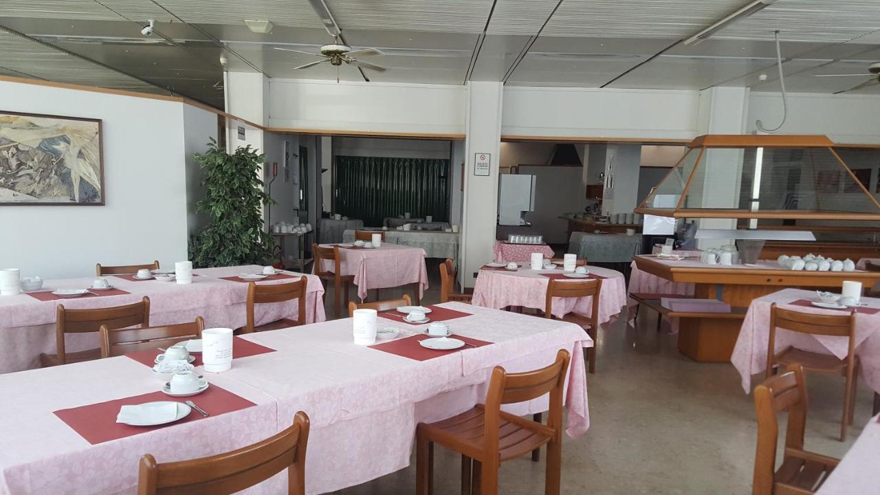 Hotel Cristallo Ούντινε Εξωτερικό φωτογραφία