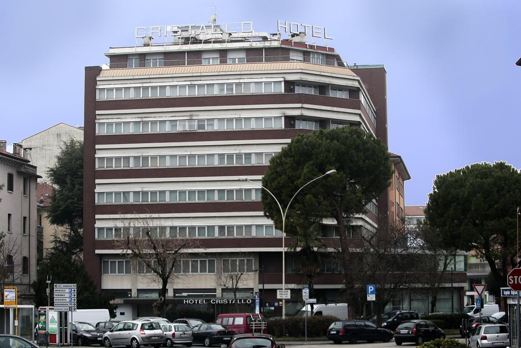 Hotel Cristallo Ούντινε Εξωτερικό φωτογραφία
